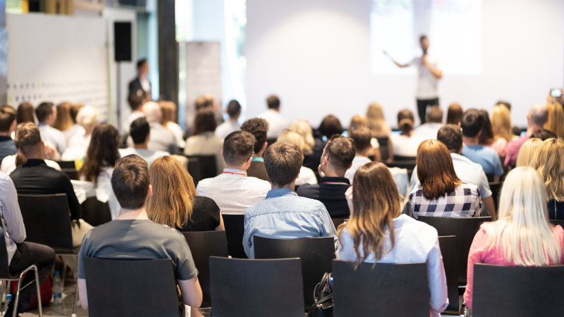 Valorização dos profissionais da educação: por que reconhecer e investir é decisivo para o futuro do Brasil