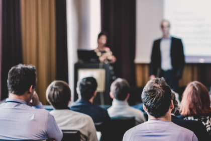 Inteligência Artificial e Ética: O Desafio da Formação Humana no Século XXI