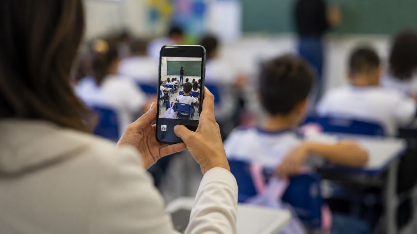 O Impacto do ECA Digital na Privacidade Infantil e o Fim das Fotos de Alunos nas Redes Sociais Escolares